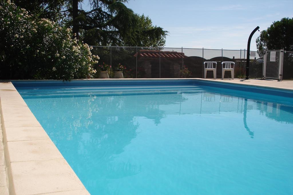 La Grange Du Cheval Blanc Villa Villeneuve-sur-Lot Room photo