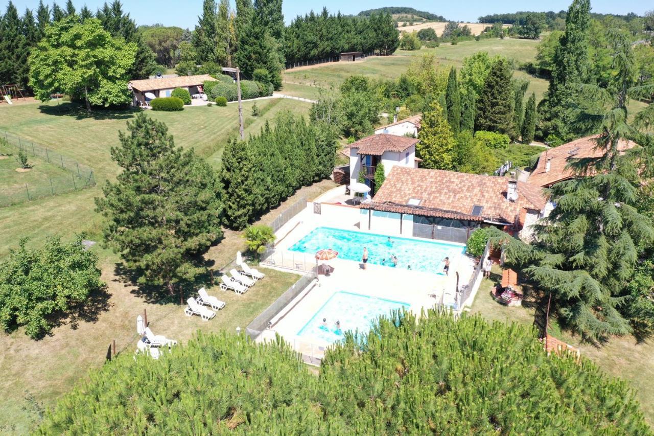La Grange Du Cheval Blanc Villa Villeneuve-sur-Lot Exterior photo